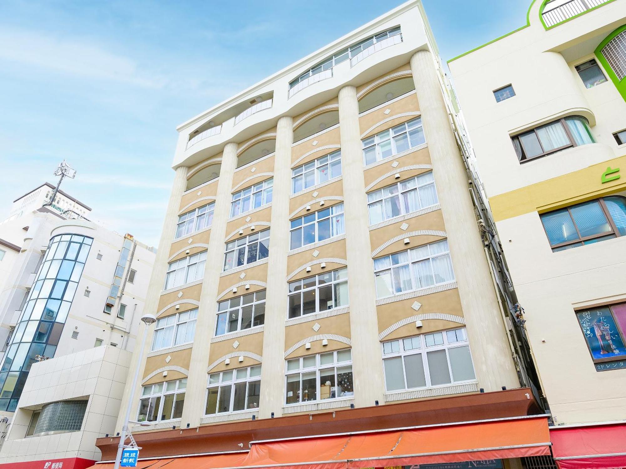 Abest Cube Naha Kokusai Street-Cabin Type Hotel All Room With Key Eksteriør billede